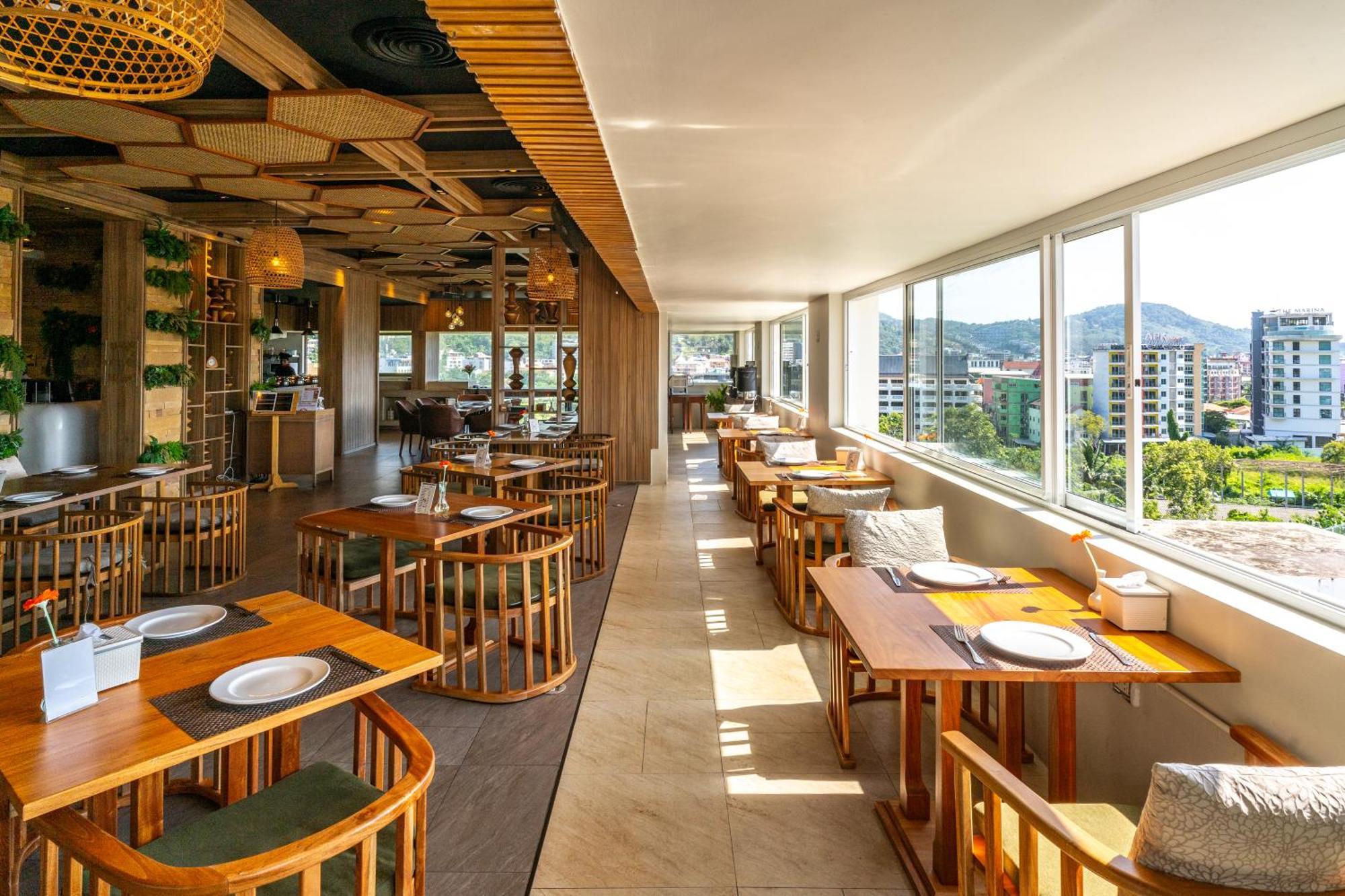 Hotel Journeyhub Phuket Patong Exterior foto