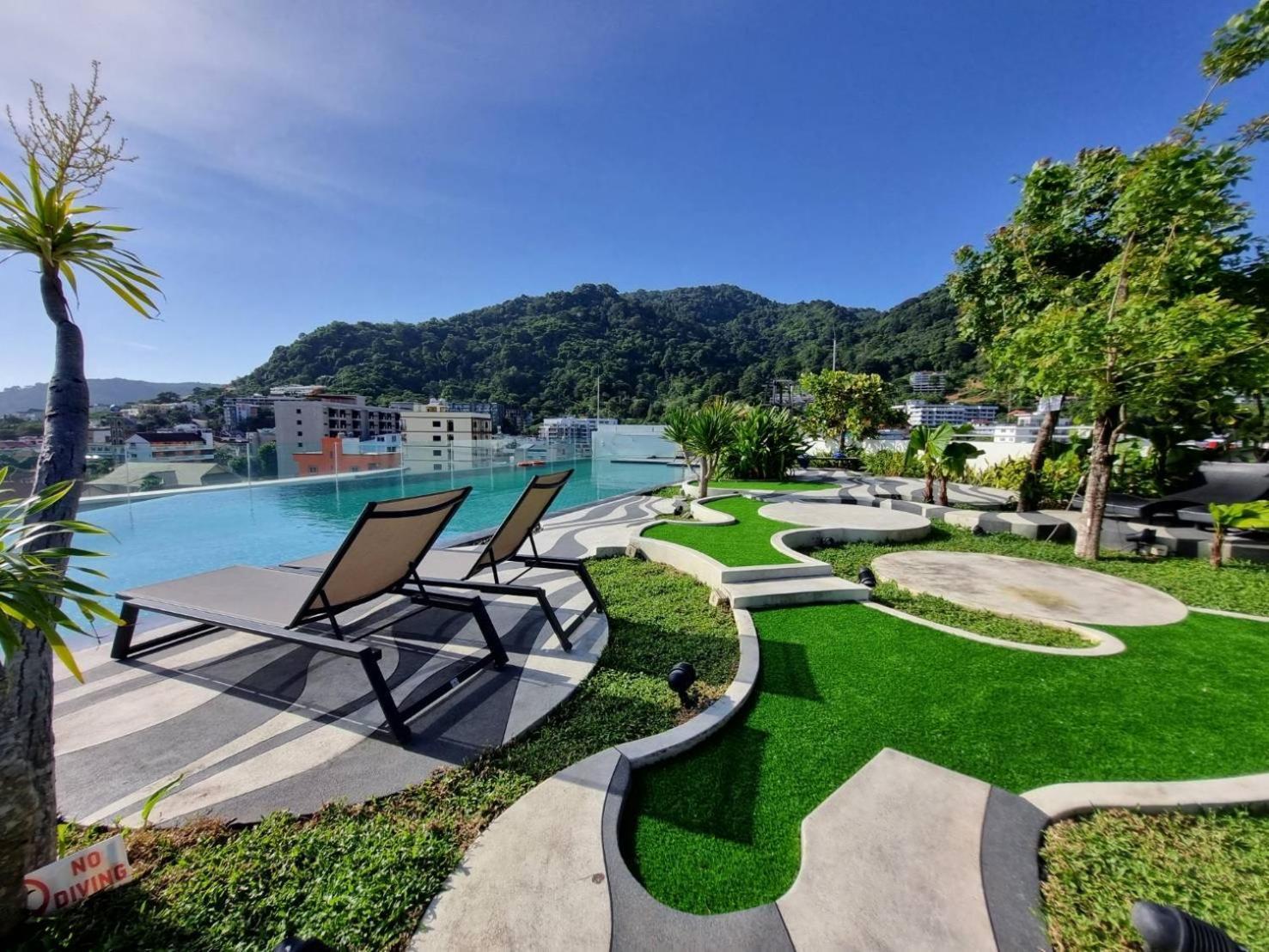 Hotel Journeyhub Phuket Patong Exterior foto