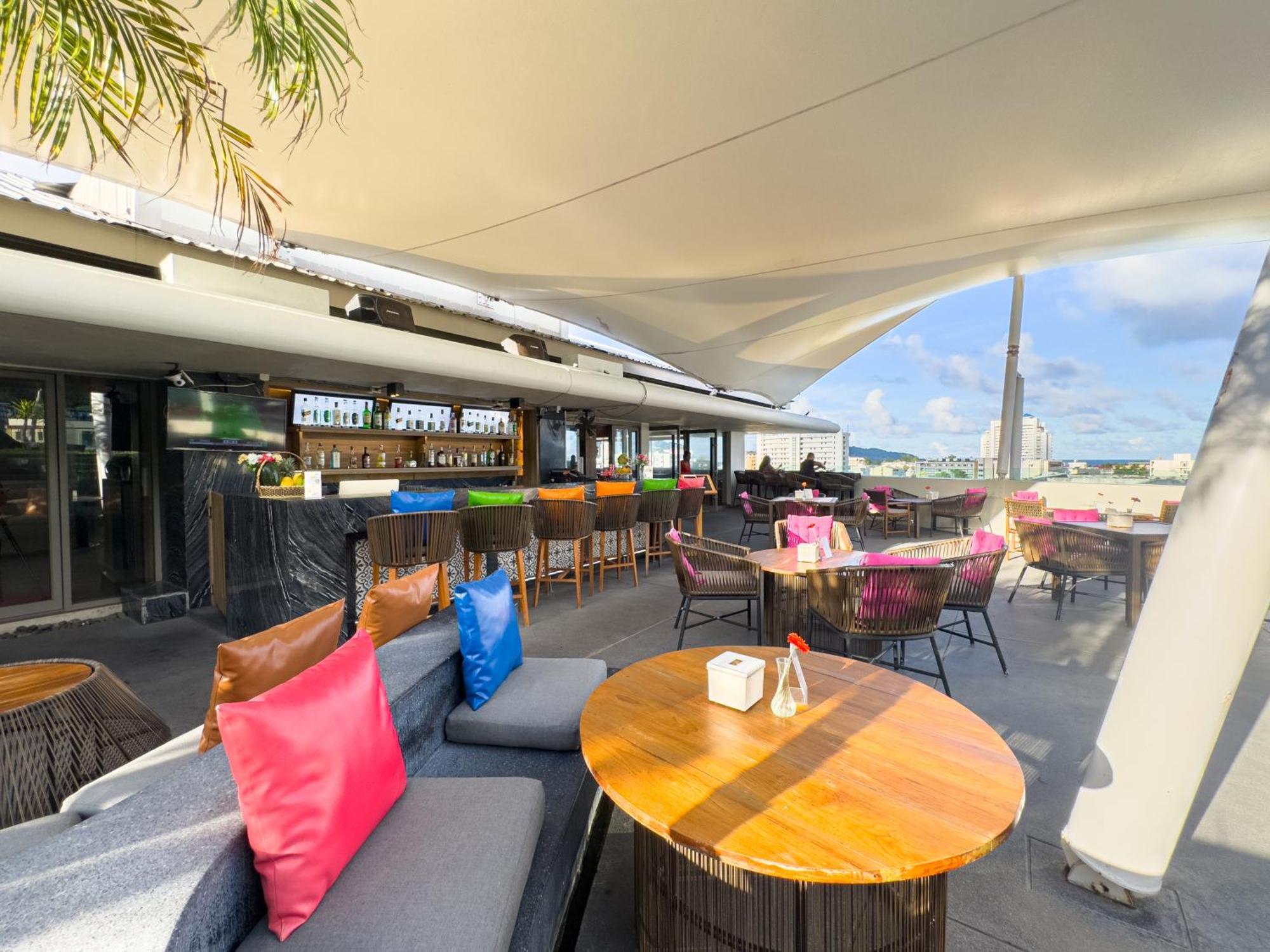 Hotel Journeyhub Phuket Patong Exterior foto